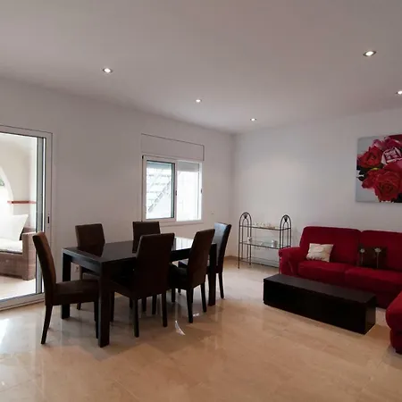 Holiday home Casa 3 Dorm A Pie Del Mar Con Su Jardin Y Parking Cambrils